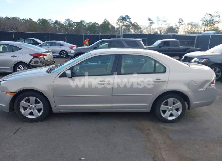 Photo 14 of 2009 Ford Fusion SE (VIN 3FAHP07Z29R185285)