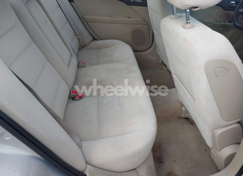 Photo 8 of 2009 Ford Fusion SE (VIN 3FAHP07Z29R185285)