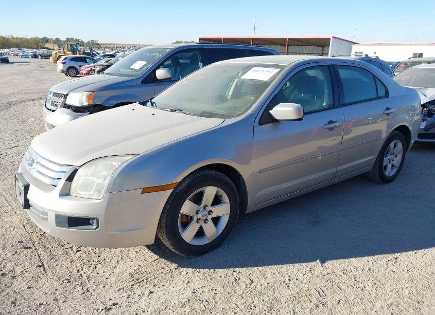 Photo 2 of 2007 Ford Fusion SE (VIN 3FAHP07Z37R218582)