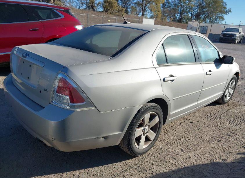 Photo 4 of 2007 Ford Fusion SE (VIN 3FAHP07Z37R218582)
