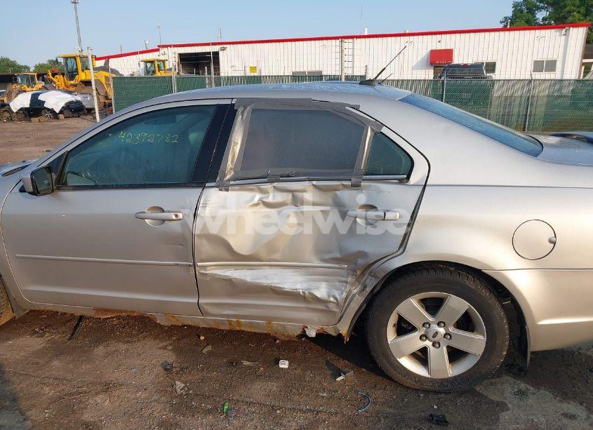 Photo 14 of 2007 Ford Fusion SE (VIN 3FAHP07Z37R239061)