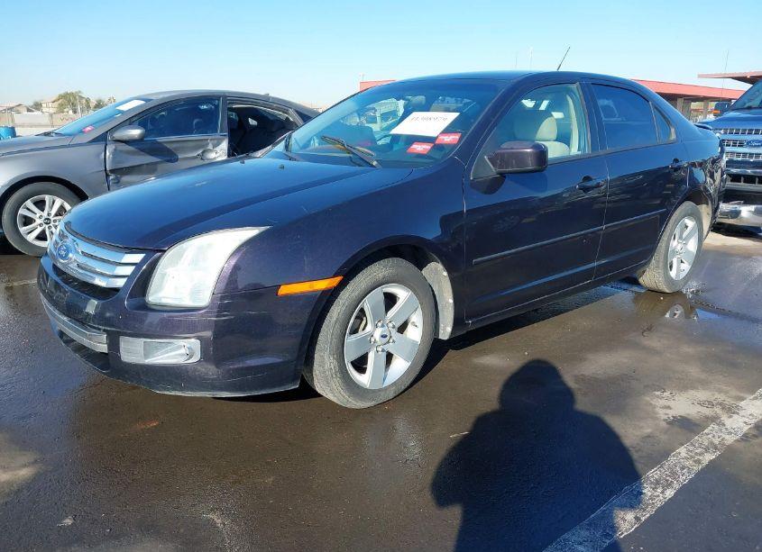 Photo 2 of 2007 Ford Fusion SE (VIN 3FAHP07Z37R243014)