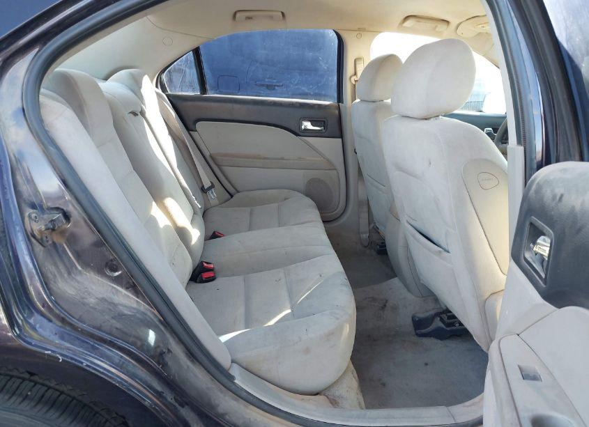 Photo 8 of 2007 Ford Fusion SE (VIN 3FAHP07Z37R243014)