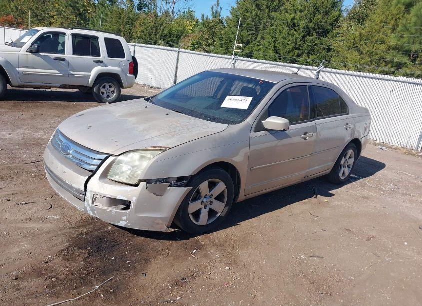 Photo 2 of 2007 Ford Fusion SE (VIN 3FAHP07Z37R246740)