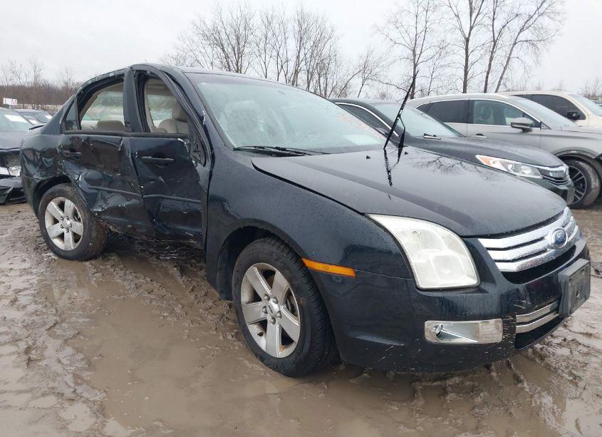 2008 Ford Fusion SE (VIN 3FAHP07Z38R123750) main photo