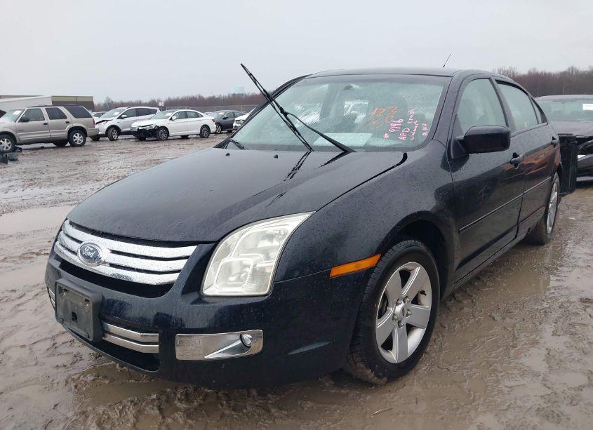 Photo 2 of 2008 Ford Fusion SE (VIN 3FAHP07Z38R123750)