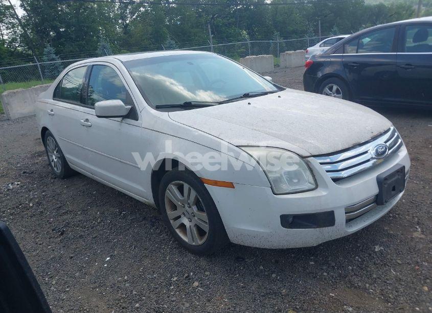 2008 Ford Fusion SE (VIN 3FAHP07Z38R264138) main photo