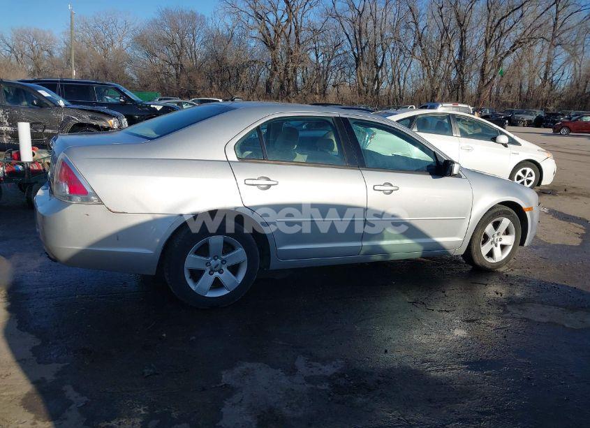 Photo 13 of 2009 Ford Fusion SE (VIN 3FAHP07Z39R114970)