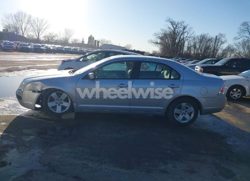 Photo 14 of 2009 Ford Fusion SE (VIN 3FAHP07Z39R114970)