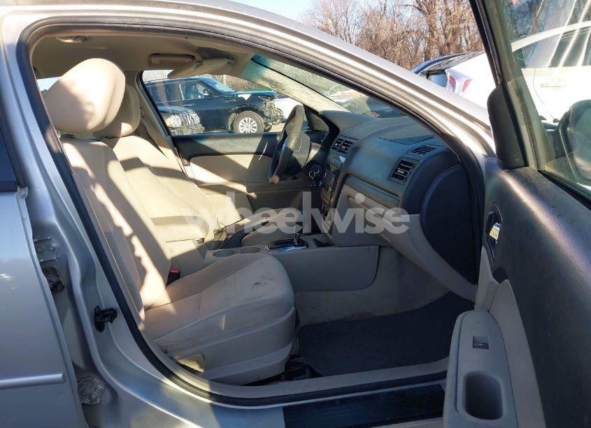 Photo 5 of 2009 Ford Fusion SE (VIN 3FAHP07Z39R114970)