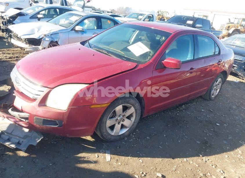 Photo 2 of 2007 Ford Fusion SE (VIN 3FAHP07Z47R271307)