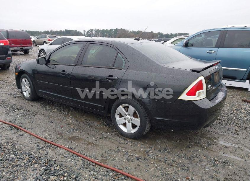 Photo 3 of 2009 Ford Fusion SE (VIN 3FAHP07Z49R109812)