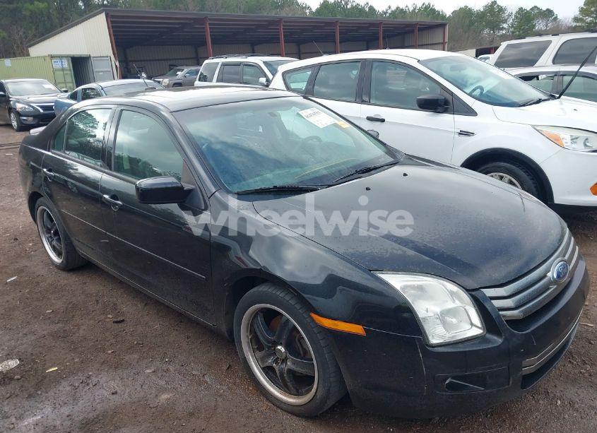2009 Ford Fusion SE (VIN 3FAHP07Z49R147217) main photo
