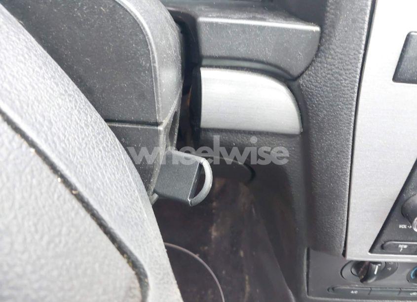 Photo 11 of 2009 Ford Fusion SE (VIN 3FAHP07Z49R147217)