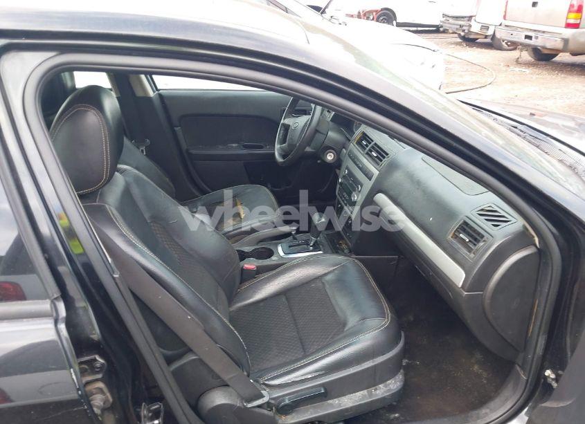 Photo 5 of 2009 Ford Fusion SE (VIN 3FAHP07Z49R147217)