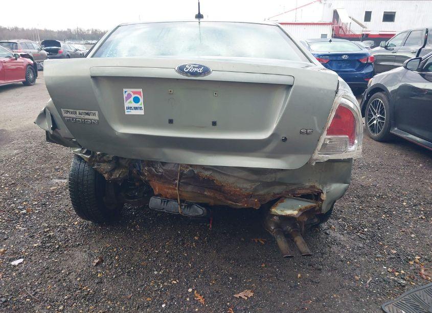 Photo 17 of 2009 Ford Fusion SE (VIN 3FAHP07Z49R183506)