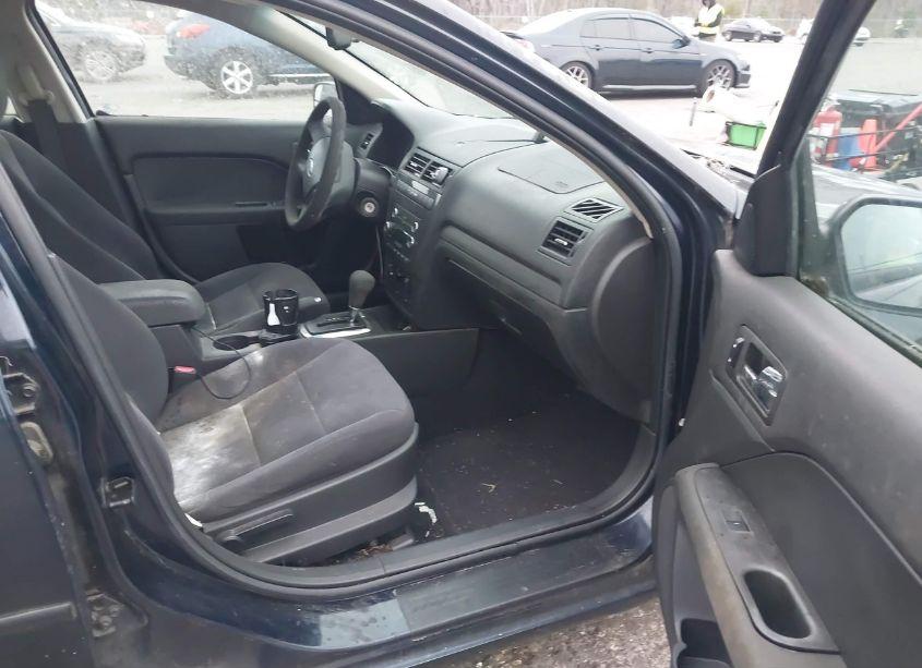 Photo 5 of 2009 Ford Fusion SE (VIN 3FAHP07Z49R207108)