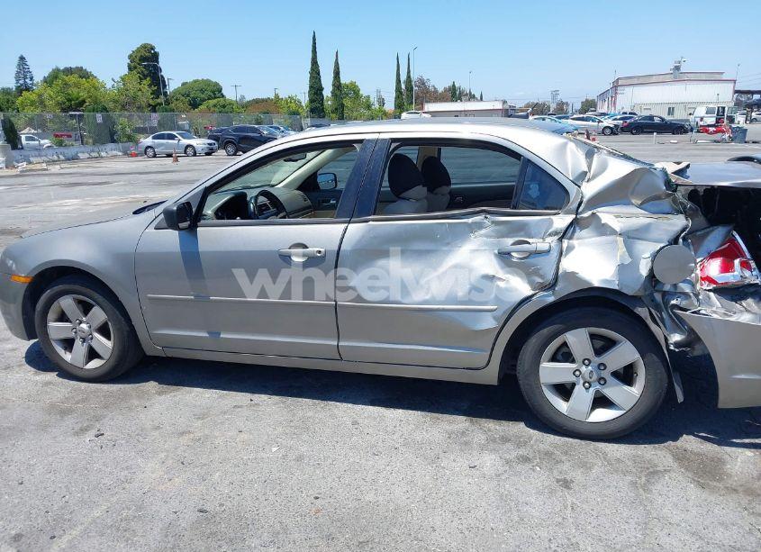 Photo 14 of 2009 Ford Fusion SE (VIN 3FAHP07Z49R212597)