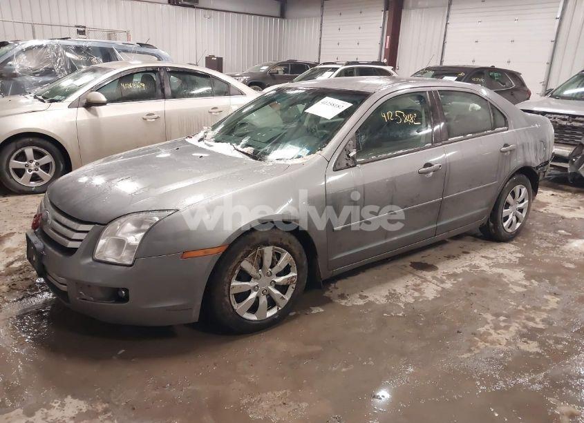 Photo 2 of 2007 Ford Fusion SE (VIN 3FAHP07Z57R266052)