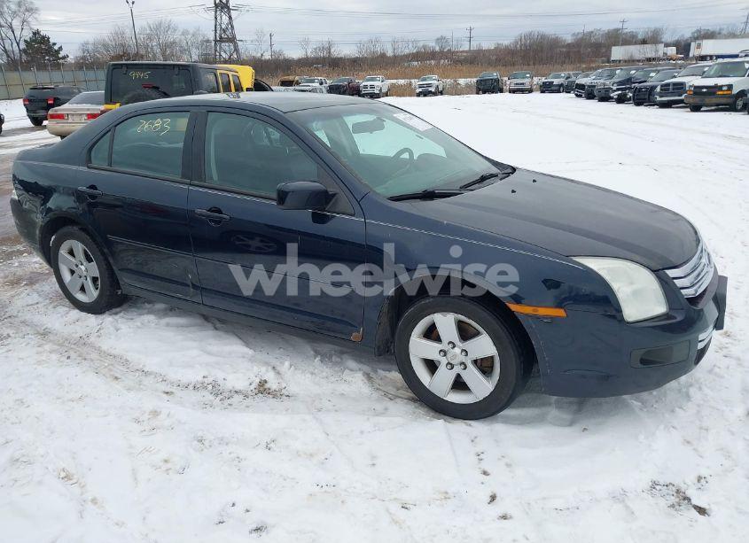 2008 Ford Fusion SE (VIN 3FAHP07Z58R273195) main photo
