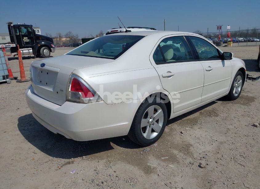 Photo 4 of 2009 Ford Fusion SE (VIN 3FAHP07Z59R127588)