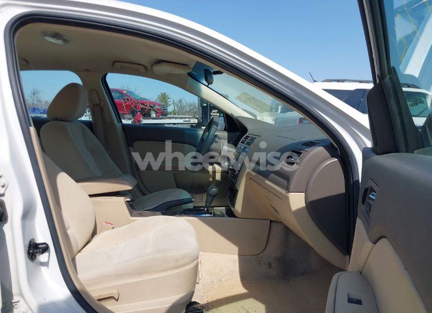 Photo 5 of 2009 Ford Fusion SE (VIN 3FAHP07Z59R127588)