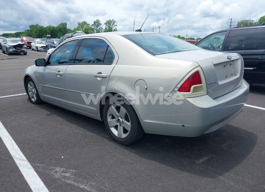 Photo 3 of 2009 Ford Fusion SE (VIN 3FAHP07Z59R143743)