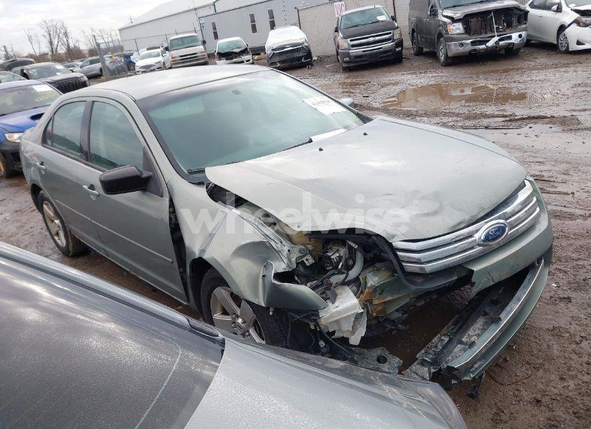 2008 Ford Fusion SE (VIN 3FAHP07Z68R134550) main photo