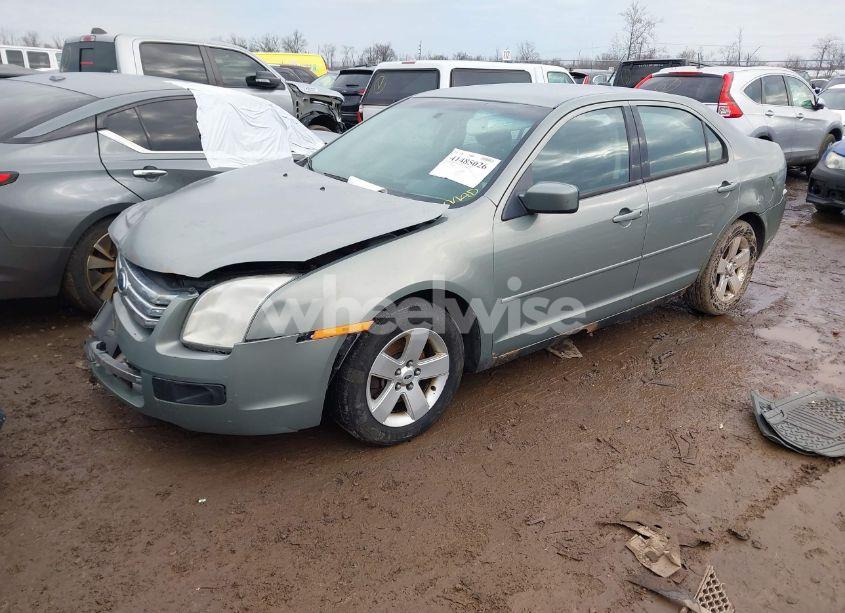 Photo 2 of 2008 Ford Fusion SE (VIN 3FAHP07Z68R134550)
