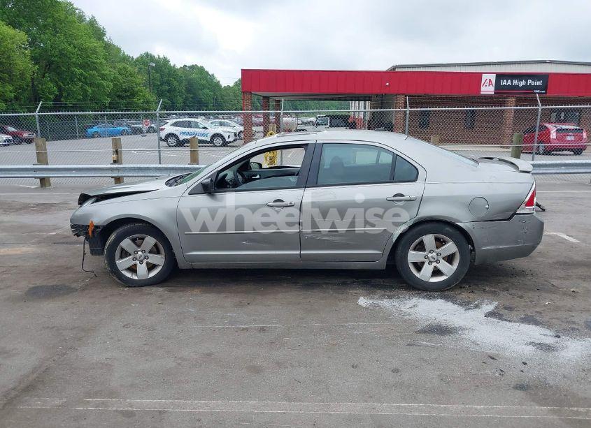 Photo 15 of 2008 Ford Fusion SE (VIN 3FAHP07Z68R247706)