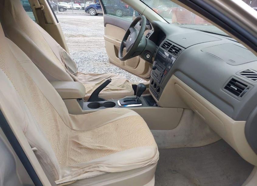 Photo 5 of 2007 Ford Fusion SE (VIN 3FAHP07Z77R187370)
