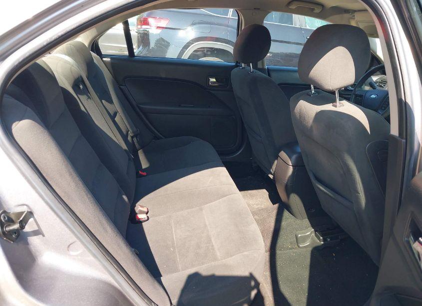 Photo 8 of 2007 Ford Fusion SE (VIN 3FAHP07Z77R266912)