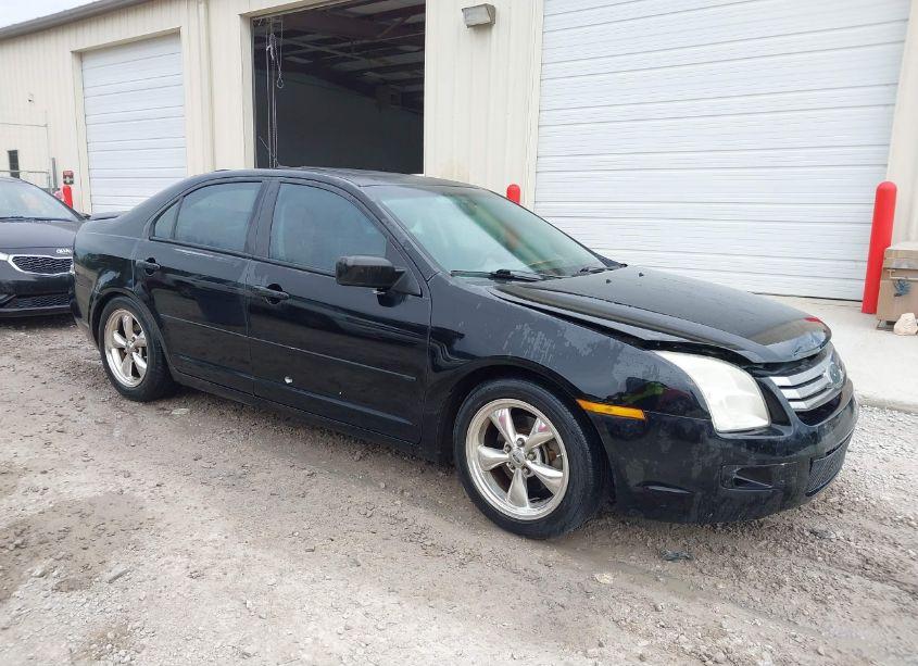 2007 Ford Fusion SE (VIN 3FAHP07Z77R274220) main photo