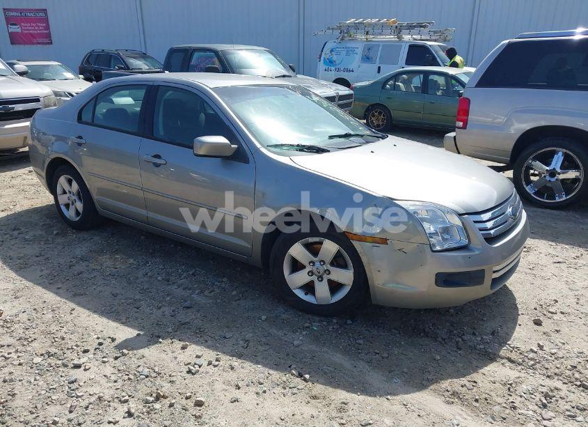 2008 Ford Fusion SE (VIN 3FAHP07Z78R143869) main photo
