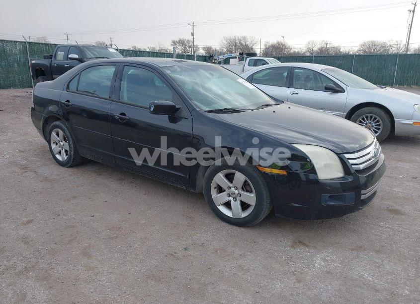 2009 Ford Fusion SE (VIN 3FAHP07Z79R179868) main photo