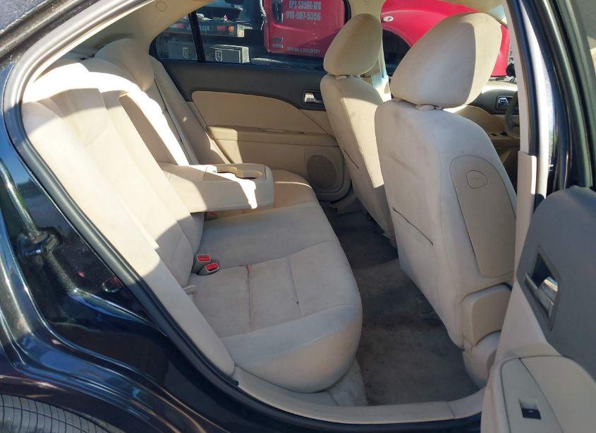 Photo 8 of 2009 Ford Fusion SE (VIN 3FAHP07Z79R220659)