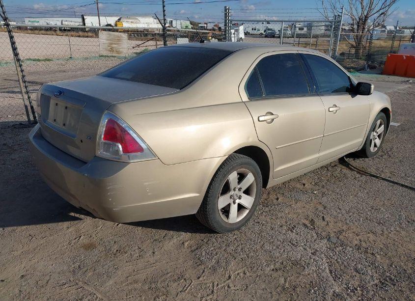 Photo 4 of 2007 Ford Fusion SE (VIN 3FAHP07Z87R135343)