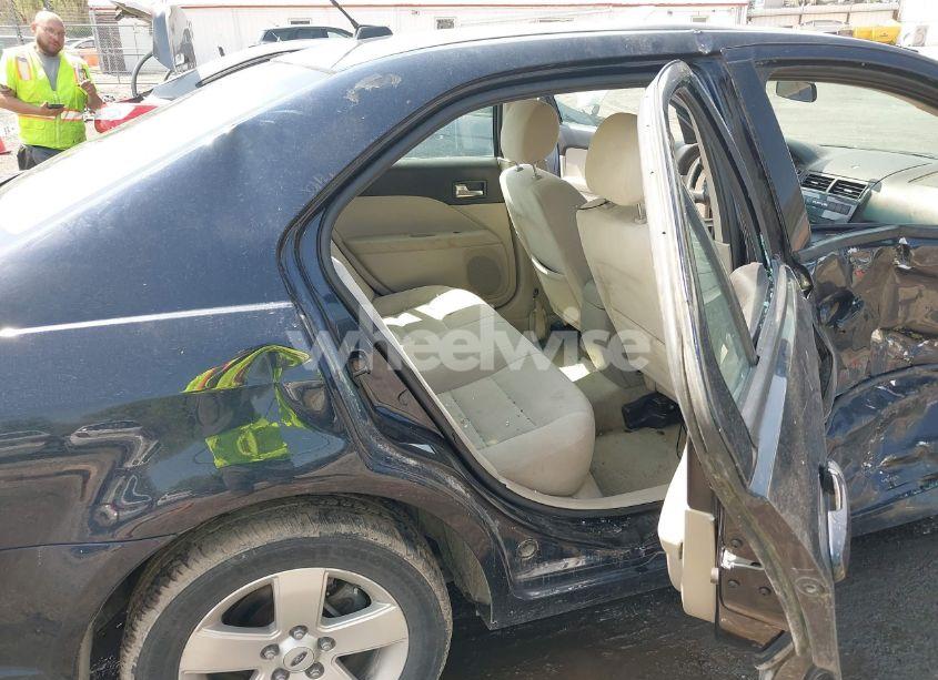 Photo 8 of 2008 Ford Fusion SE (VIN 3FAHP07Z88R173589)