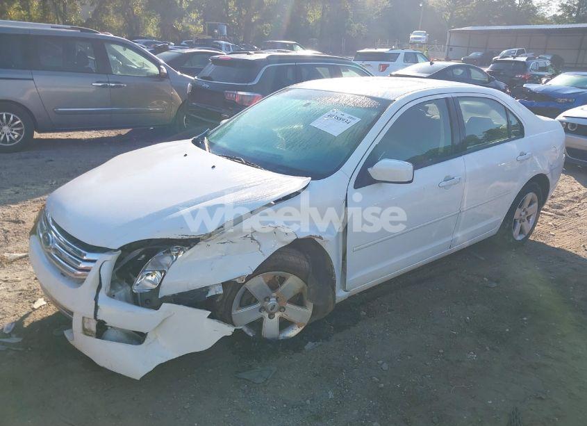 Photo 2 of 2007 Ford Fusion SE (VIN 3FAHP07Z97R111438)