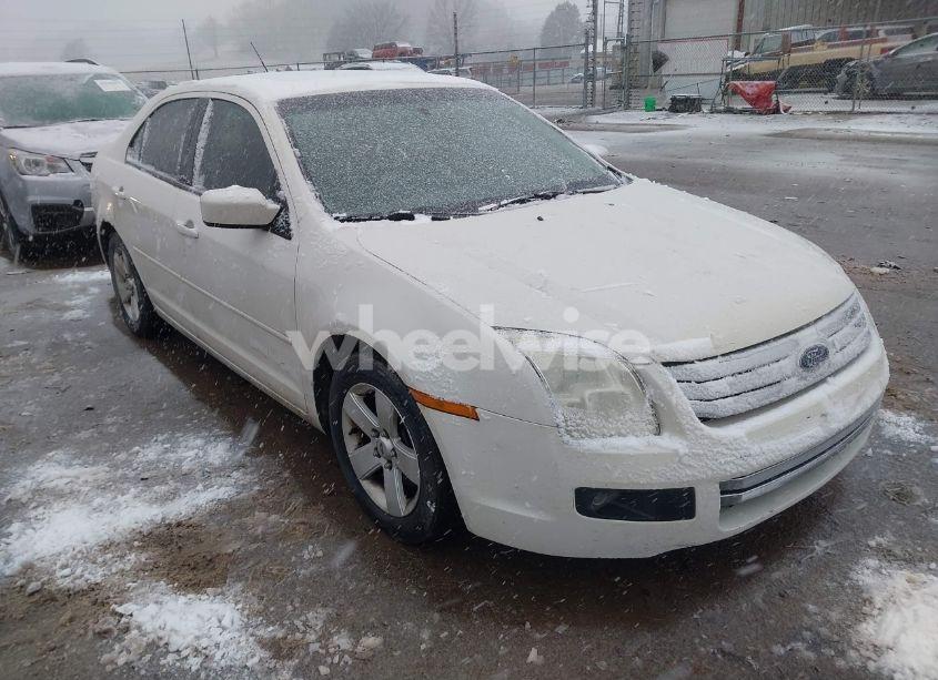 2008 Ford Fusion SE (VIN 3FAHP07Z98R191776) main photo