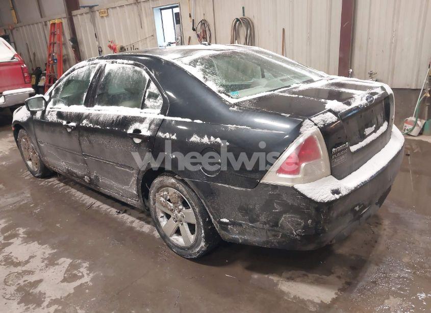 Photo 3 of 2009 Ford Fusion SE (VIN 3FAHP07Z99R110096)