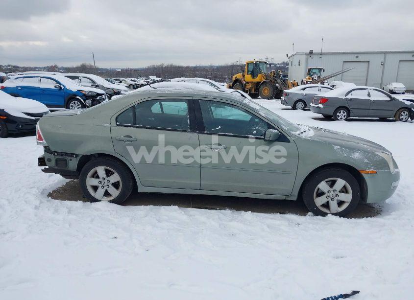 Photo 14 of 2009 Ford Fusion SE (VIN 3FAHP07Z99R189818)