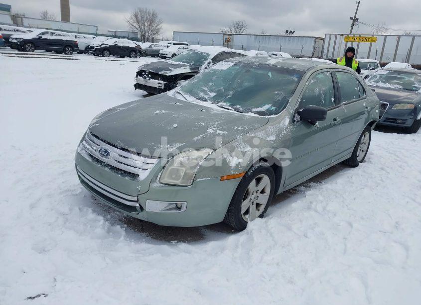 Photo 2 of 2009 Ford Fusion SE (VIN 3FAHP07Z99R189818)