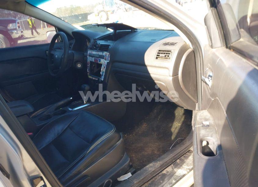 Photo 5 of 2006 Ford Fusion SE (VIN 3FAHP07ZX6R184333)