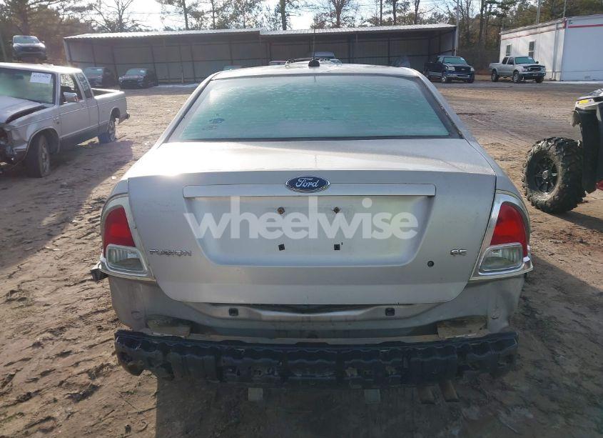 Photo 17 of 2007 Ford Fusion SE (VIN 3FAHP07ZX7R178078)