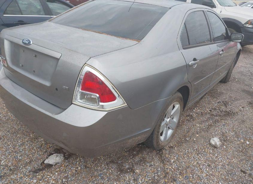 Photo 4 of 2008 Ford Fusion SE (VIN 3FAHP07ZX8R242654)