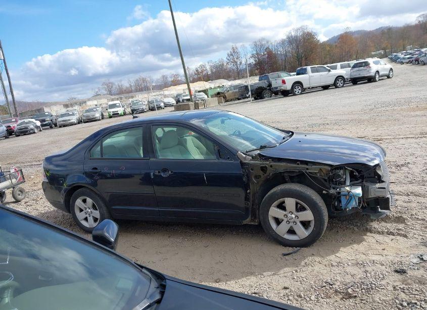 Photo 13 of 2009 Ford Fusion SE (VIN 3FAHP07ZX9R110480)