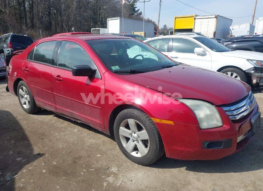 2009 Ford Fusion SE (VIN 3FAHP07ZX9R147786) main photo