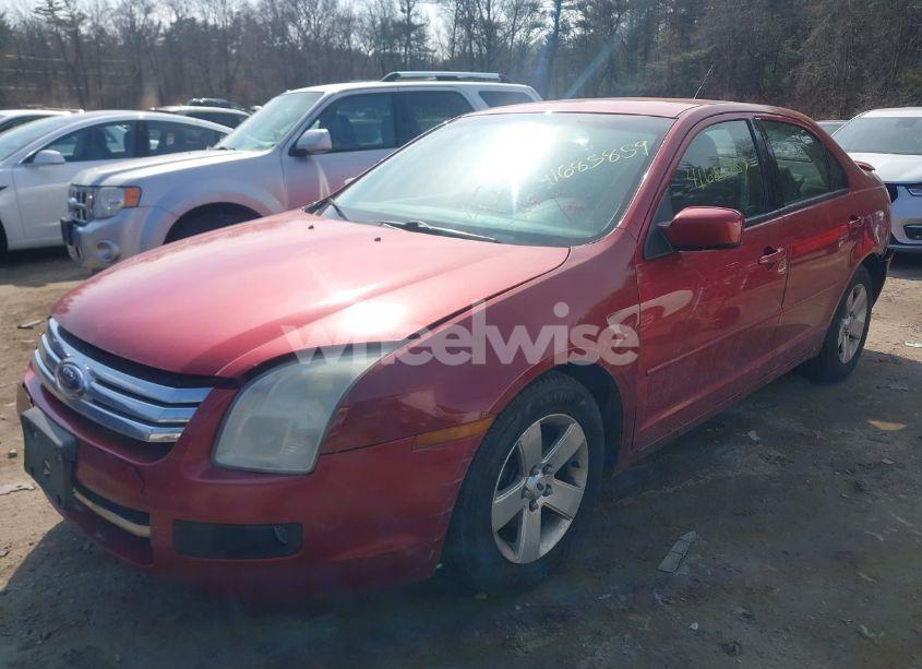 Photo 2 of 2009 Ford Fusion SE (VIN 3FAHP07ZX9R147786)