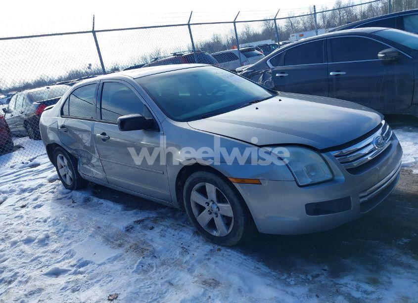 2009 Ford Fusion SE (VIN 3FAHP07ZX9R169108) main photo